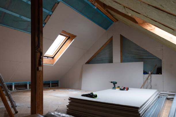 Best Fiberglass Insulation  in Maple Lake, MN